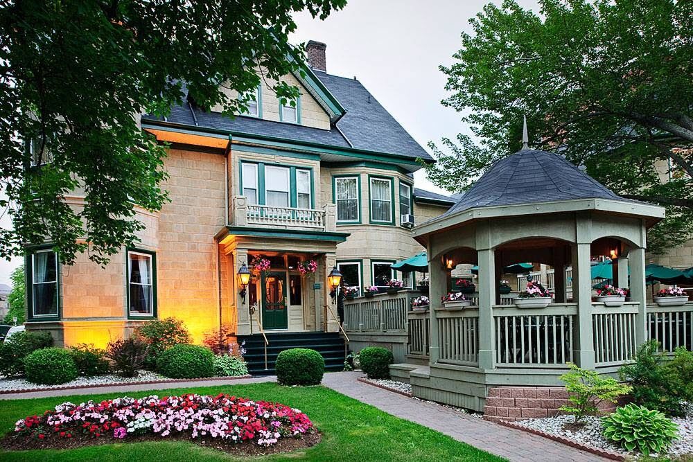 Dundee Arms Inn Charlottetown Exterior photo